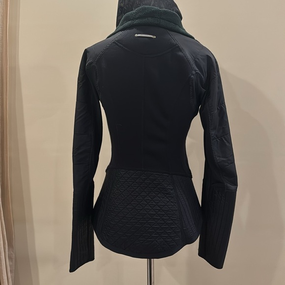 Lululemon Athletica size 4 Jacket - Picture 5 of 8
